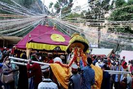 दशहरा उत्सव में नहीं बुलाया तो डीसी-एसपी ऑफिस पहुंचे नाराज देवता दशहरा उत्सव में नहीं बुलाया तो डीसी-एसपी ऑफिस पहुंचे नाराज देवता