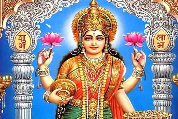 ये 10 चीजें हो तो माता लक्ष्मी कभी नहीं आती पास ये 10 चीजें हो तो माता लक्ष्मी कभी नहीं आती पास