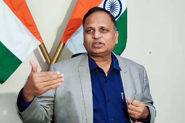दिल्ली में कोरोना के नियंत्रण को लेकर जगी उम्मीद, संक्रमण दर में आ रही गिरावट: स्वास्थ्य मंत्री सत्येंद्र जैन दिल्ली में कोरोना के नियंत्रण को लेकर जगी उम्मीद, संक्रमण दर में आ रही गिरावट: स्वास्थ्य मंत्री सत्येंद्र जैन