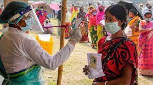 बंगाल में 35 सीटों पर हो रही वोटिंग बंगाल में 35 सीटों पर हो रही वोटिंग