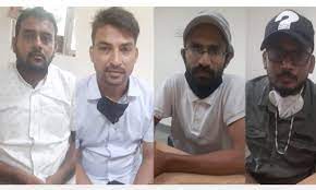 हाथरस में दंगों की साजिश के मामले में 8 आरोपियों के खिलाफ पांच हजार पेज की चार्जशीट दाखिल हाथरस में दंगों की साजिश के मामले में 8 आरोपियों के खिलाफ पांच हजार पेज की चार्जशीट दाखिल