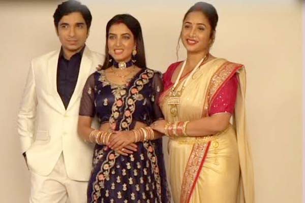 फिल्म ‘भाभी मां’ में एक साथ स्क्रीन शेयर करेंगी सोनालिका प्रसाद व रानी चटर्जी -सोनालिका ने यह जानकारी देने के लिए इंस्टाग्राम पर रानी के साथ शेयर की फोटो फिल्म ‘भाभी मां’ में एक साथ स्क्रीन शेयर करेंगी सोनालिका प्रसाद व रानी चटर्जी -सोनालिका ने यह जानकारी देने के लिए इंस्टाग्राम पर रानी के साथ शेयर की फोटो