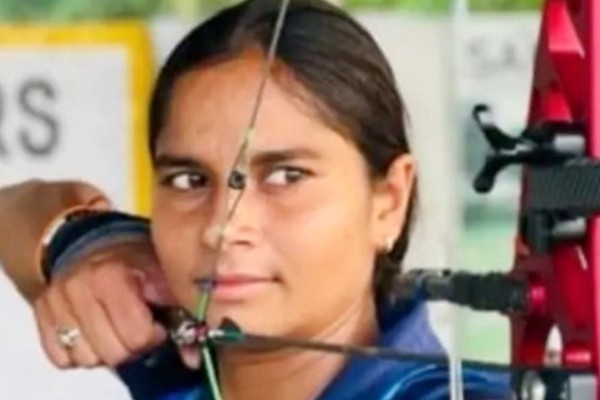 भारतीय महिला पैरा तीरंदाज ज्योति 15वें स्थान पर रहीं टोक्यो पैरालंपिक कंपाउंड ओपन रैंकिंग भारतीय महिला पैरा तीरंदाज ज्योति 15वें स्थान पर रहीं टोक्यो पैरालंपिक कंपाउंड ओपन रैंकिंग