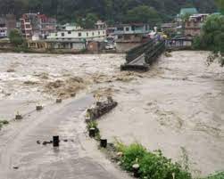 हिमाचल में 3 जिलों में तीन दिन से लगातार बारिश, काजा में भूस्खलन से एक मरा - प्रदेश के कई जिलों में 27 और 28 अगस्त को भारी बारिश का येलो अलर्ट किया जारी हिमाचल में 3 जिलों में तीन दिन से लगातार बारिश, काजा में भूस्खलन से एक मरा - प्रदेश के कई जिलों में 27 और 28 अगस्त को भारी बारिश का येलो अलर्ट किया जारी