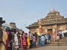 जगन्नाथ मंदिर तीन महीने के बाद गुरुवार को खुला, अभी सभी लोगों को जाने की अनुमति नहीं जगन्नाथ मंदिर तीन महीने के बाद गुरुवार को खुला, अभी सभी लोगों को जाने की अनुमति नहीं