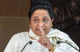 क्या मायावती की बसपा आज भाजपा की बी-टीम हो गई है! क्या मायावती की बसपा आज भाजपा की बी-टीम हो गई है!