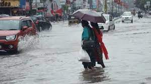 पटना में अब नहीं आएगी बाढ़, बा‎रिश थमने से गंगा नदी का घटा जलस्तर