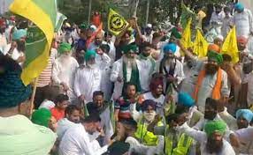पंजाब में गन्ना किसानों ने फसल के उचित मूल्य की मांग को लेकर जालंधर-अमृतसर हाईवे ब्लॉक किया पंजाब में गन्ना किसानों ने फसल के उचित मूल्य की मांग को लेकर जालंधर-अमृतसर हाईवे ब्लॉक किया