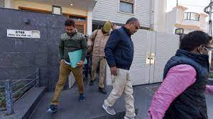 सपा नेताओं ने 68 करोड़ की अघोषित आय की बात कबूली, चार दिन चली छापामारी में कई अहम खुलासे हुए सपा नेताओं ने 68 करोड़ की अघोषित आय की बात कबूली, चार दिन चली छापामारी में कई अहम खुलासे हुए