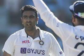 अश्विन टेस्ट में सबसे ज्यादा बार  50 या इससे ज्यादा विकेट लेने वाले भारतीय खिलाड़ी बने