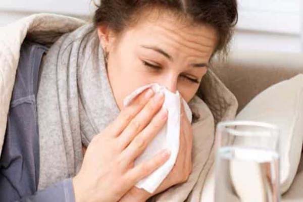 सांस लेने से भी फैल जाता है फ्लू संक्रमण  
