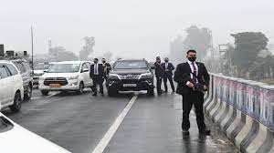 पंजाब में पीएम मोदी की सुरक्षा में सेंध का मामला शीर्ष कोर्ट पहुंचा -जांच की मांग पर केंद्र और पंजाब सरकार को नोटिस पंजाब में पीएम मोदी की सुरक्षा में सेंध का मामला शीर्ष कोर्ट पहुंचा -जांच की मांग पर केंद्र और पंजाब सरकार को नोटिस