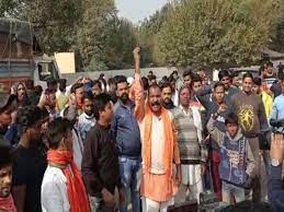 नए नमाज स्थलों पर बढ़ा टकराव हिंदू संगठनों ने किया नमाज रोकने का ऐलान