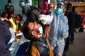तीन दिन में चार गुना बढ़े कोरोना मरीज 24 घंटे में मिले 603 पॉजिटिव चपेट में आए डॉक्टर और स्वास्थ्यकर्मी तीन दिन में चार गुना बढ़े कोरोना मरीज 24 घंटे में मिले 603 पॉजिटिव चपेट में आए डॉक्टर और स्वास्थ्यकर्मी