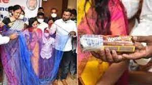 माचिस की डिब्बी में पैक हो जाती है रेशम की साड़ी! माचिस की डिब्बी में पैक हो जाती है रेशम की साड़ी!