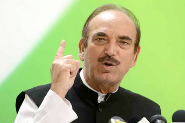 कांग्रेस नेतृत्व को बर्दाश्त नहीं ना सुनना, सुझाव को समझते हैं विद्रोह कांग्रेस नेतृत्व को बर्दाश्त नहीं ना सुनना, सुझाव को समझते हैं विद्रोह