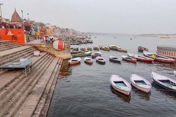 मकर संक्रांति पर कोरोना बना बाधा, हरिद्वार में डुबकी पर रोक -गंगासागर में 3 लाख से अधिक श्रद्धालु जुटे मकर संक्रांति पर कोरोना बना बाधा, हरिद्वार में डुबकी पर रोक -गंगासागर में 3 लाख से अधिक श्रद्धालु जुटे
