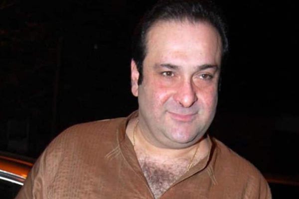 शीर्ष अभिनेता राजकपूर के सबसे छोटे बेटे और रणधीर कपूर के भाई राजीव कपूर का हृदयाघात से निधन शीर्ष अभिनेता राजकपूर के सबसे छोटे बेटे और रणधीर कपूर के भाई राजीव कपूर का हृदयाघात से निधन