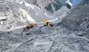 उत्तराखंड आपदा- झील बनी खतरे की घंटी, ऋषिगंगा नदी के जल प्रवाह पर रखी जा रही निगरानी उत्तराखंड आपदा- झील बनी खतरे की घंटी, ऋषिगंगा नदी के जल प्रवाह पर रखी जा रही निगरानी