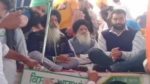 लाल किला हिंसा के फरार आरोपी लक्खा सिधाना ने बठिंडा में की किसान रैली लाल किला हिंसा के फरार आरोपी लक्खा सिधाना ने बठिंडा में की किसान रैली