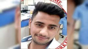 क्या रिंकू शर्मा हत्या मामला अख़बारों के कोने में सिमट कर रह जाएगा ? क्या रिंकू शर्मा हत्या मामला अख़बारों के कोने में सिमट कर रह जाएगा ?