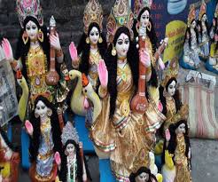 भाजपा के दबाव में टीएमसी ने वसंत पंचमी पर 18 विधानसभा क्षेत्रों में 125 स्थानों पर आयोजित की सरस्वती पूजा भाजपा के दबाव में टीएमसी ने वसंत पंचमी पर 18 विधानसभा क्षेत्रों में 125 स्थानों पर आयोजित की सरस्वती पूजा
