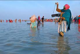गंगासागर में होता है गंगा का सागर में मिलन (14 जनवरी पर विशेष) गंगासागर में होता है गंगा का सागर में मिलन (14 जनवरी पर विशेष)