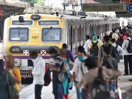  'चेन्नई पैटर्न' पर जल्द शुरू होगी मुंबई लोकल