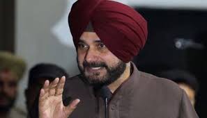 सिद्धू ने ट्वीट कर साधा केंद्र सरकार पर निशाना, लोगों ने दिए कमेंट्स सिद्धू ने ट्वीट कर साधा केंद्र सरकार पर निशाना, लोगों ने दिए कमेंट्स