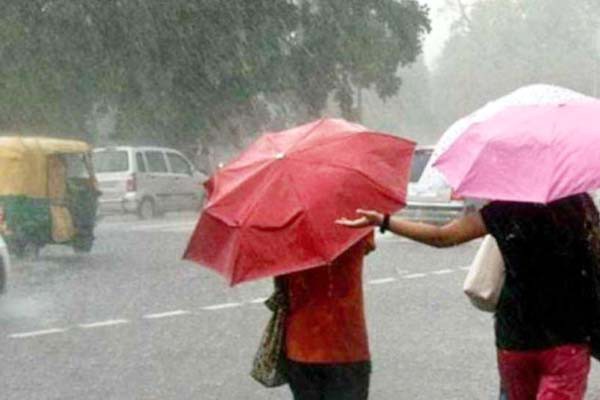 खत्म हुआ मॉनसून का इंतजार दिल्ली एनसीआर में झमाझम बारिश खत्म हुआ मॉनसून का इंतजार दिल्ली एनसीआर में झमाझम बारिश