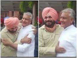 पंजाब कांग्रेस में कलह के बीच सुनील जाखड़ से मिले नवजोत सिंह सिद्धू पंजाब कांग्रेस में कलह के बीच सुनील जाखड़ से मिले नवजोत सिंह सिद्धू