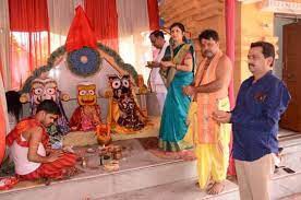 108 घड़ों के पानी से हुआ भगवान जगन्नाथ, और भगवान बलभद्र का स्नान 108 घड़ों के पानी से हुआ भगवान जगन्नाथ, और भगवान बलभद्र का स्नान