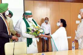 राज्यों को निशाना बनाना संघीय ढांचे के लिए अच्छी बात नहीं - ममता बनर्जी राज्यों को निशाना बनाना संघीय ढांचे के लिए अच्छी बात नहीं - ममता बनर्जी