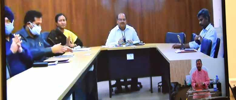 उत्तराखंड आने वाले लोगों को कोरोना नेगेटिव रिपोर्ट लाने पर ही मिलेगा प्रवेशः सीएम कोविड पर प्रभावी नियंत्रण को आरटी पीसीआर टेस्ट एवं वैक्सीनेशन में तेजी के निर्देश उत्तराखंड आने वाले लोगों को कोरोना नेगेटिव रिपोर्ट लाने पर ही मिलेगा प्रवेशः सीएम कोविड पर प्रभावी नियंत्रण को आरटी पीसीआर टेस्ट एवं वैक्सीनेशन में तेजी के निर्देश