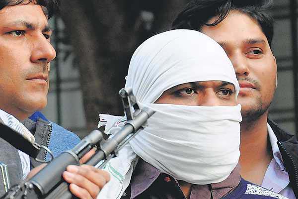 बाटला हाउस एनकाउंटर केस में दोषी आरिज खान को मौत की सजा -दिल्ली कोर्ट ने मामले को 'रेयरेस्ट ऑफ द रेयर' मानते हुए सुनाया फैसला -कोर्ट ने कहा- अभियोजन पक्ष के सबूतों पर कोई संदेह नहीं किया जा सकता बाटला हाउस एनकाउंटर केस में दोषी आरिज खान को मौत की सजा -दिल्ली कोर्ट ने मामले को 'रेयरेस्ट ऑफ द रेयर' मानते हुए सुनाया फैसला -कोर्ट ने कहा- अभियोजन पक्ष के सबूतों पर कोई संदेह नहीं किया जा सकता