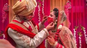 कर्नाटक में फिर सख्त किए गए कोरोना नियम -अब सिर्फ इतने लोग शादी समारोह में हो सकेंगे शामिल कर्नाटक में फिर सख्त किए गए कोरोना नियम -अब सिर्फ इतने लोग शादी समारोह में हो सकेंगे शामिल