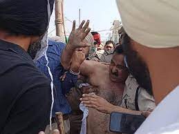 पंजाब में भाजपा विधायक को दौड़ा-दौड़ाकर पीटा -किसानों ने पुलिस घेरे से खींचकर हाथापाई की, कपड़े फाड़े; कृषि कानून के समर्थन में प्रेस कॉन्फ्रेंस करने आए थे अरुण नारंग पंजाब में भाजपा विधायक को दौड़ा-दौड़ाकर पीटा -किसानों ने पुलिस घेरे से खींचकर हाथापाई की, कपड़े फाड़े; कृषि कानून के समर्थन में प्रेस कॉन्फ्रेंस करने आए थे अरुण नारंग