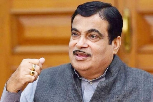 दिल्ली-मेरठ एक्सप्रेस-वे मई तक बनकर तैयार हो जाएगा : नितिन गडकरी दिल्ली-मेरठ एक्सप्रेस-वे मई तक बनकर तैयार हो जाएगा : नितिन गडकरी