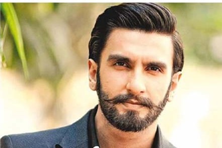 (रंगसंसार) काले आउटफिट में नजर आए रणवीर सिंह (रंगसंसार) काले आउटफिट में नजर आए रणवीर सिंह