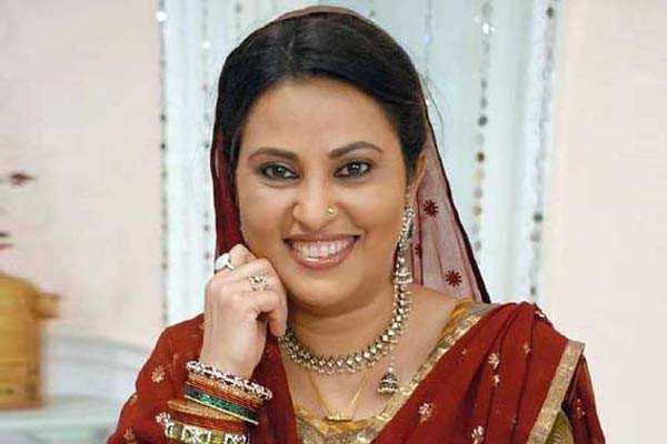 नीलू कोहली को नहीं हो रहा बिक्रमजीत कंवरपाल की मौत का यकीन नीलू कोहली को नहीं हो रहा बिक्रमजीत कंवरपाल की मौत का यकीन