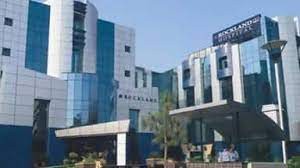 द्वारका में बंद पड़े रॉकलैंड अस्पताल में होगा संक्रमित वकीलों और उनके परिजनों का इलाज द्वारका में बंद पड़े रॉकलैंड अस्पताल में होगा संक्रमित वकीलों और उनके परिजनों का इलाज