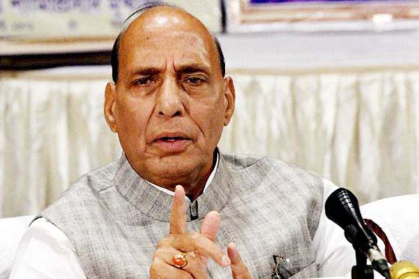 हमने कभी दूसरे की जमीन नहीं हड़पी, देश की एक-एक इंच जमीन की रक्षा करने में सक्षम हैं हमारे जवान : राजनाथ -रेजांग ला युद्ध की 59वीं वर्षगांठ पर रक्षामंत्री ने चीन को दिया सख्त संदेश हमने कभी दूसरे की जमीन नहीं हड़पी, देश की एक-एक इंच जमीन की रक्षा करने में सक्षम हैं हमारे जवान : राजनाथ -रेजांग ला युद्ध की 59वीं वर्षगांठ पर रक्षामंत्री ने चीन को दिया सख्त संदेश