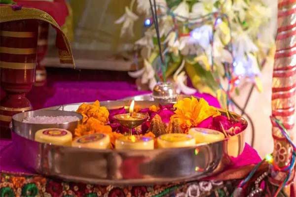 पूजा में जरुरी नियमों का पालने करें पूजा में जरुरी नियमों का पालने करें