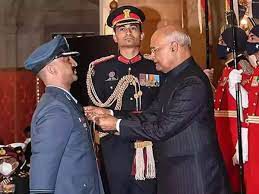 अभिनंदन को वीर चक्र, पाकिस्तान को लगी मिर्ची, कोई पाकिस्तानी विमान अभिनंदन ने नहीं गिराया अभिनंदन को वीर चक्र, पाकिस्तान को लगी मिर्ची, कोई पाकिस्तानी विमान अभिनंदन ने नहीं गिराया