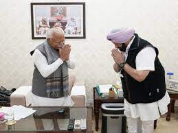 सीएम खटटर से मिले कैप्टन ने कहा, थोड़ा इंतजार करिए ...... हम सरकार बनाएंगे सीएम खटटर से मिले कैप्टन ने कहा, थोड़ा इंतजार करिए ...... हम सरकार बनाएंगे