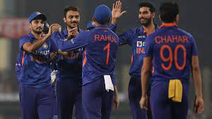  भारत ने न्यूजीलैंड को सात विकेट से हराया, लोकेश - रोहित  अर्धशतक 