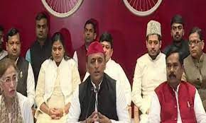 सपा का पॉलिटिकल जस्टिस पार्टी के साथ गठबंधन और लेबर एस पार्टी, नवनिर्माण पाटी व भारतीय किसान सेना का हुआ विलय सपा का पॉलिटिकल जस्टिस पार्टी के साथ गठबंधन और लेबर एस पार्टी, नवनिर्माण पाटी व भारतीय किसान सेना का हुआ विलय