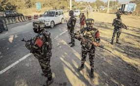पठानकोट में आर्मी कैम्प के पास ग्रेनेड ब्लास्ट, जम्मू में अलर्ट, हाइवे पर जगह-जगह नाकेबंदी पठानकोट में आर्मी कैम्प के पास ग्रेनेड ब्लास्ट, जम्मू में अलर्ट, हाइवे पर जगह-जगह नाकेबंदी