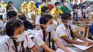 केजरीवाल सरकार ने प्रदूषण कम होने के बाद प्रतिबंध हटाए, शैक्षणिक संस्थान सोमवार से खुलेंगे केजरीवाल सरकार ने प्रदूषण कम होने के बाद प्रतिबंध हटाए, शैक्षणिक संस्थान सोमवार से खुलेंगे