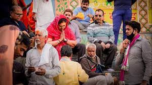 वसुंधरा राजे की देवदर्शन यात्रा पर कटारिया ने उठाए सवाल -राजे की यात्रा से उनके चाहने वाले खुश हैं, तो विरोधी परेशान वसुंधरा राजे की देवदर्शन यात्रा पर कटारिया ने उठाए सवाल -राजे की यात्रा से उनके चाहने वाले खुश हैं, तो विरोधी परेशान